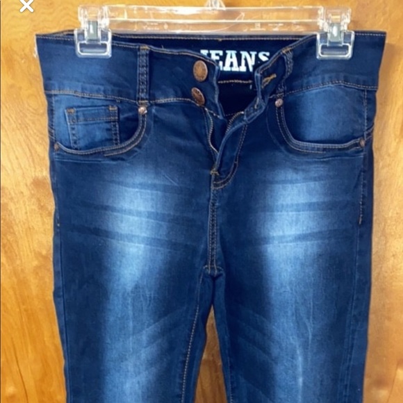 6 pairs of jeans! Different brands! Like new - Picture 3 of 7